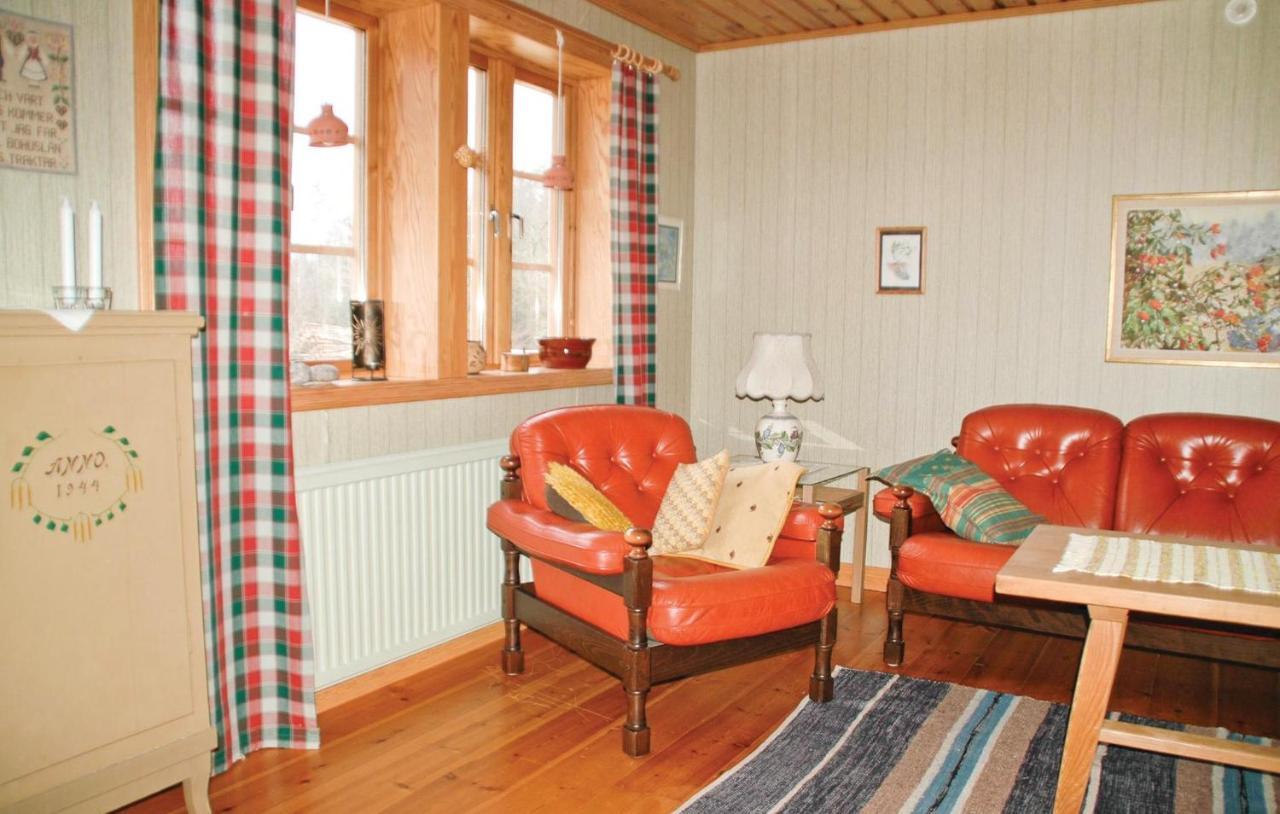 Cozy Home In Uddevalla With Wifi Haljebol Exterior photo